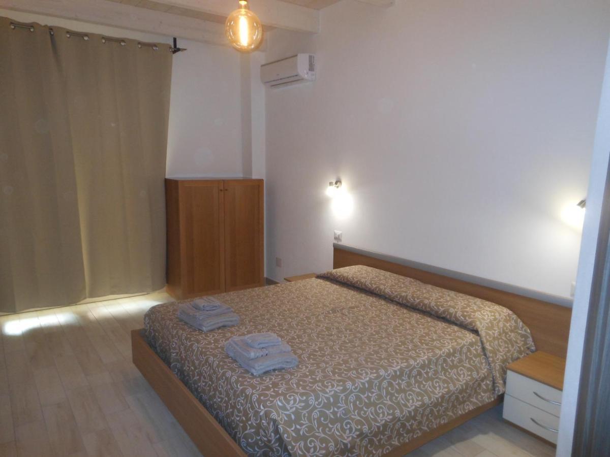 La Rosa Dei Venti Apartman Teulada Kültér fotó